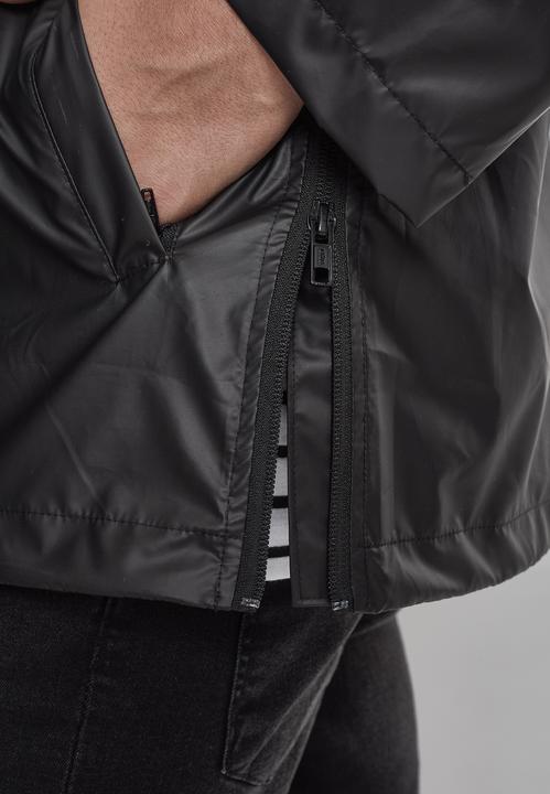 Actual product image Urban Classics Light Pull Over Jacket (XL)