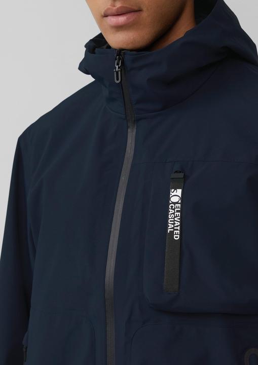 Actual product image S.Oliver Outdoor-Jacke Wasserdichte Kapuzenjacke mit reflektierendem Detail (XXL)