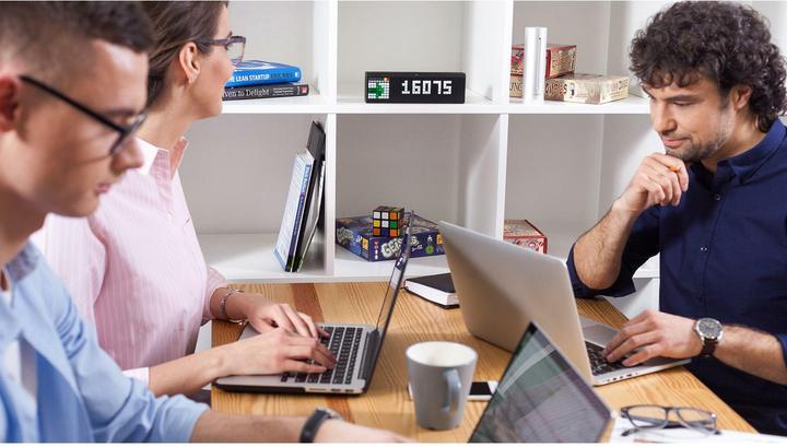 Produktbild LaMetric Smart Time