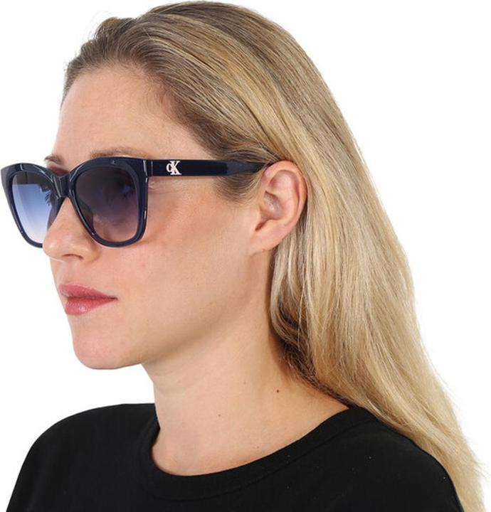 Actual product image Calvin Klein Womens/Ladies Gradient Sunglasses