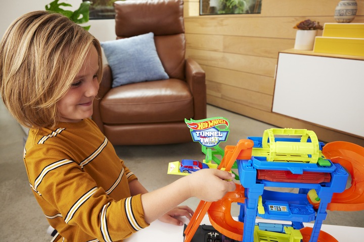 Image du produit Hot Wheels City ECL Tunnel Twist Car Wash