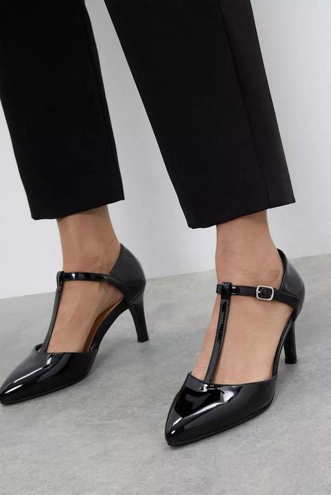 Actual product image Good For The Sole Womens/Ladies Emma Pointed Wide Court Shoes (39)