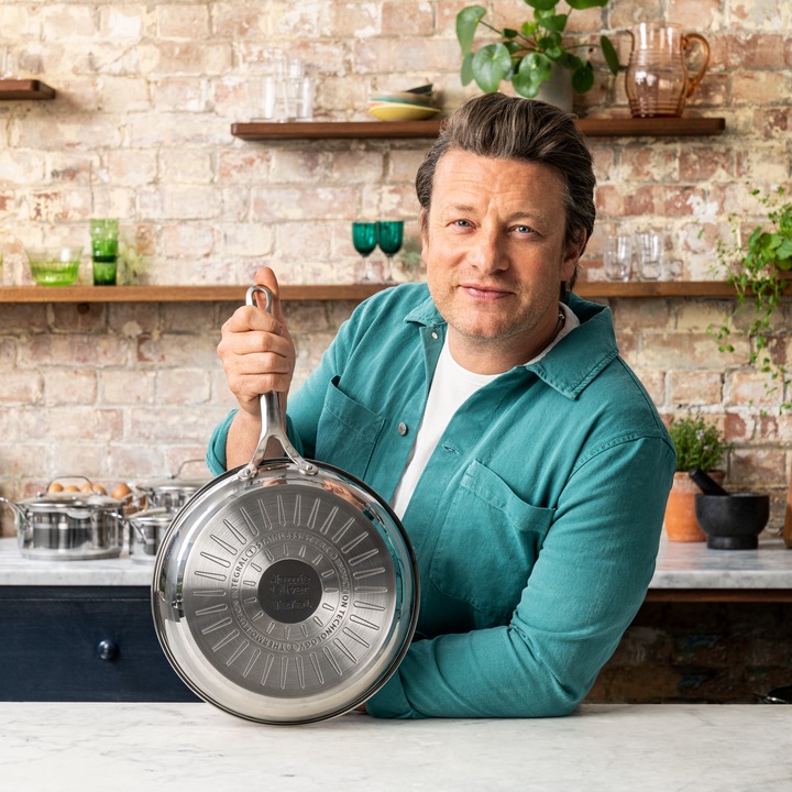 Actual product image Tefal Set Jamie Oliver Cook Smart 20/24/28 cm (28 cm, Pan set + pot set, Frying pan, Stainless steel)