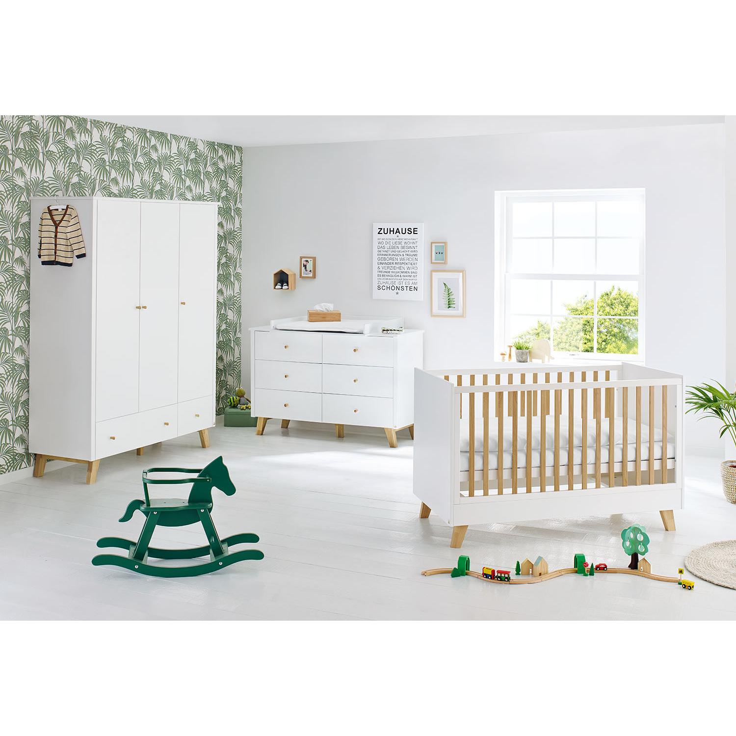 Pinolino, Komplett-Babyzimmer, Pan extrabreit gross (Babybett, Wickelkommode, Kinderkleiderschrank)