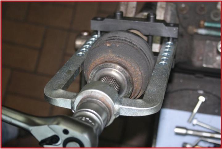 Produktbild KS Tools Universal Gelenkwellen-Abzieher