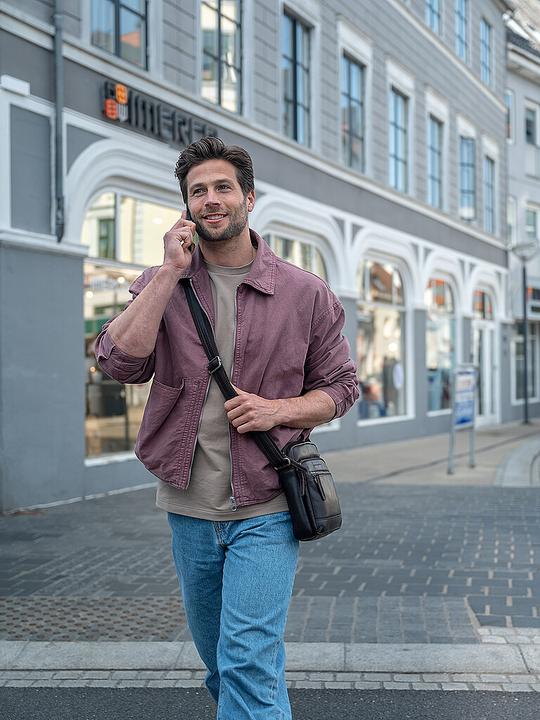 Produktbild The Chesterfield Brand Wax Pull Up Umhängetasche Leder 17 cm