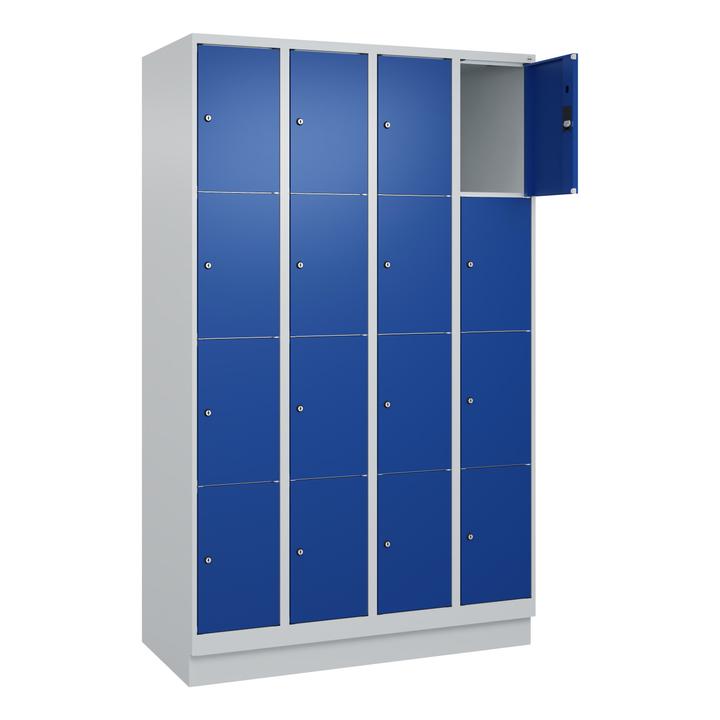 C+P Fächerschrank Classic Plus, 4 Fächer übereinander, Abteilbreite 30 cm, mit Sockel (120 cm, 195 cm)