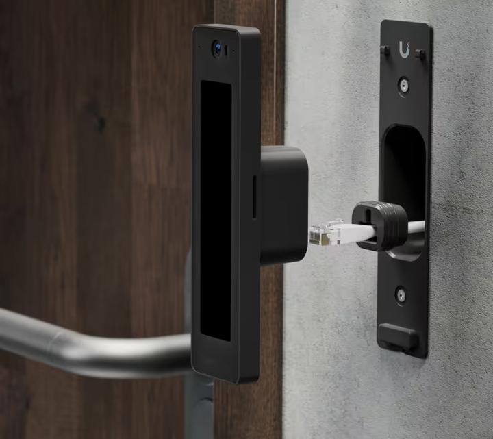 Actual product image Ubiquiti Access UA-G3-Pro-B (Bluetooth)