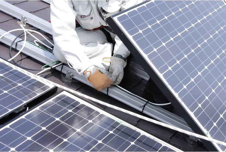 Actual product image HellermannTyton Cable Tie 203x4,7 GL200 black (Plastic cable ties, 203 mm, 100 pcs.)