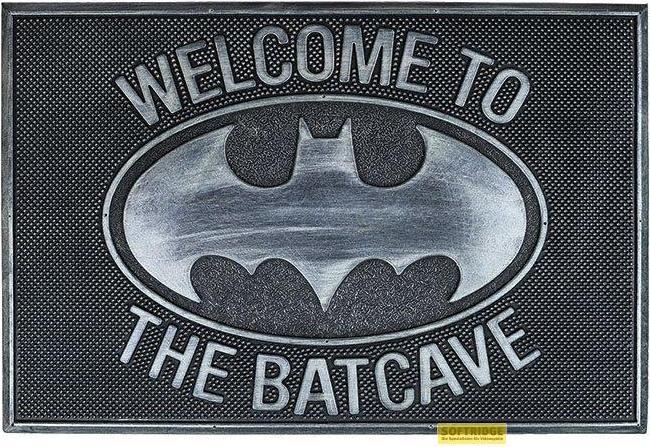 Pyramid Batman: Enter The Batcave (40 x 60 cm)