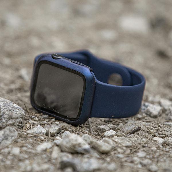 Actual product image Uniq etui Nautic Apple Watch Series 4/5/6/SE 44mm czerwony/red