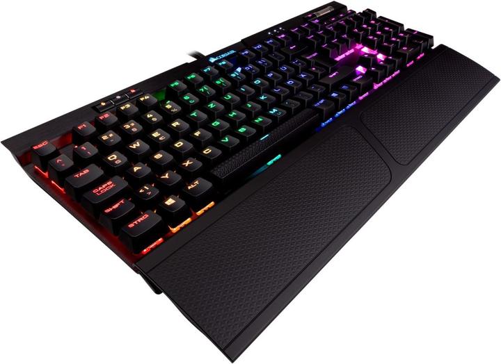 Actual product image Corsair K70 RGB MK.2 Rapidfire (DE, Cable)