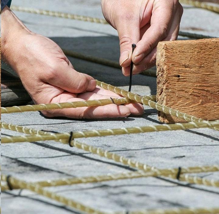 Actual product image V-TAC Cable Tie 2.5 x 200 mm Black 100 pcsPack (200 mm, 100 pcs.)