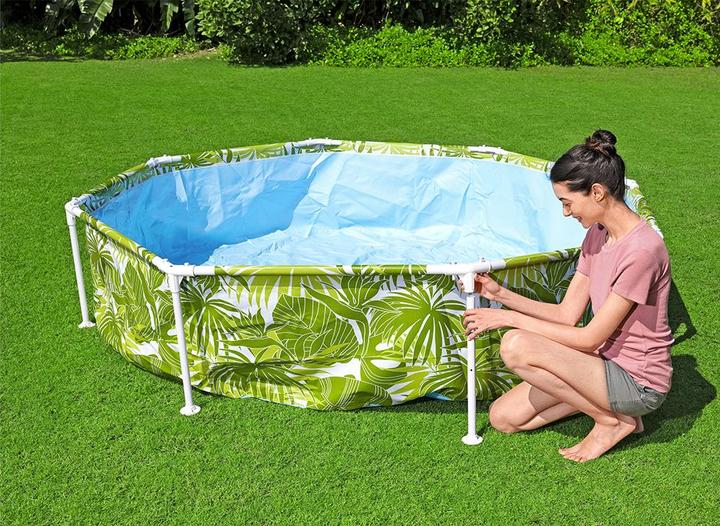 Actual product image Bestway Steel Pro Pool with UV sun protection