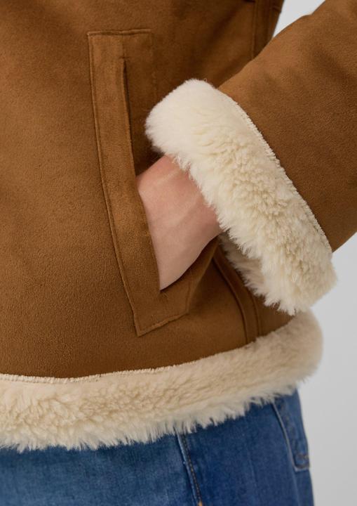 Actual product image S.Oliver Outdoor-Jacke Wendejacke mit Teddyplüsch (44)