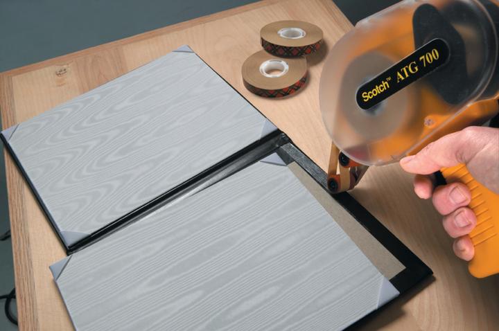 Actual product image Scotch Atg700