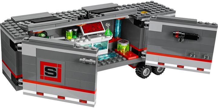 Produktbild LEGO Teenage Mutant Ninja Flucht mit dem Sattelzug (79116)