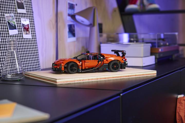 Image du produit LEGO Bugatti Chiron Pur Sport Hypercar (42222, LEGO Technic)
