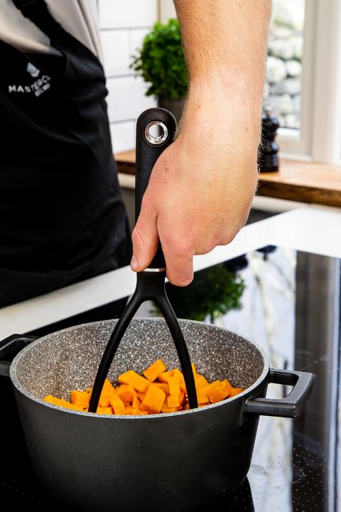 Produktbild Master Class Soft-Grip Nylon Masher, Carded