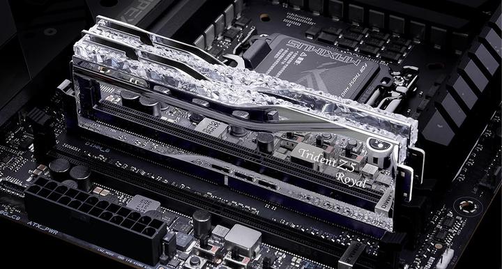 Actual product image G.Skill Trident Z5 Royal (2 x 16GB, 7600 MHz, DDR5-RAM, DIMM)