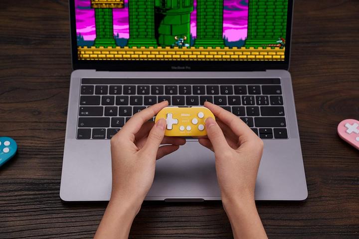 Produktbild 8bitdo Zero 2 (Android, PC, Mac, Switch)