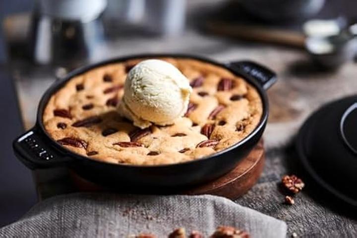 Actual product image Staub 40509-578-0 Casserole dish, round (20 cm, 0,75 L