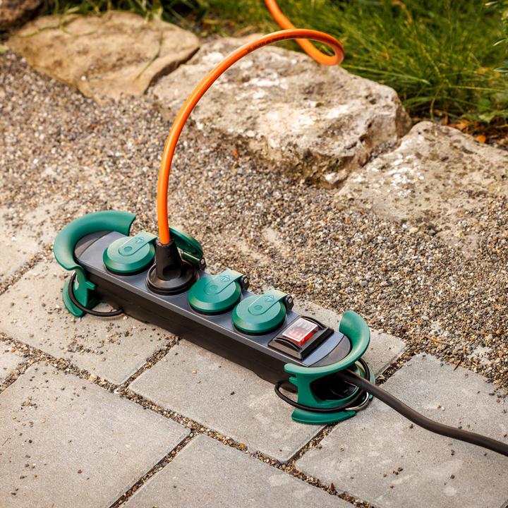 Actual product image Bachmann Hook Outdoor (4x, CEE 7/3, 4 m)