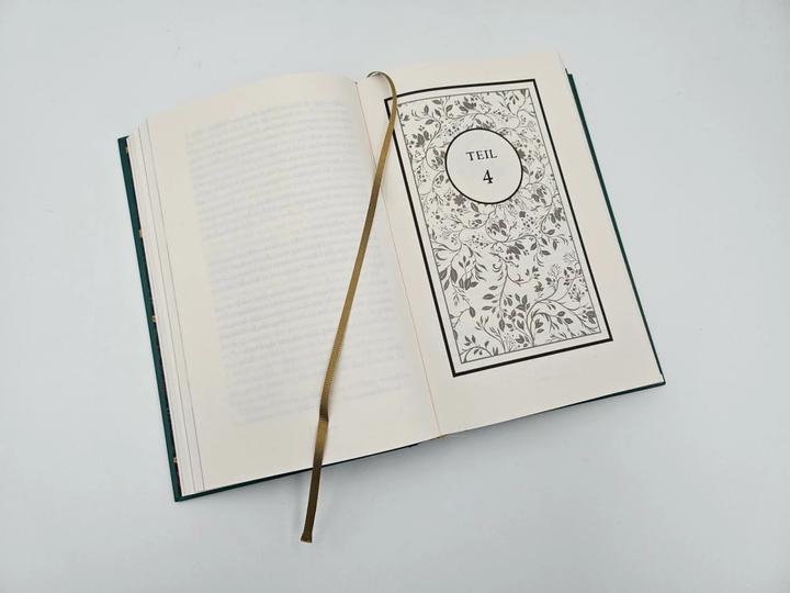 Produktbild Weit über der smaragdgrünen See (Deutsch, Brandon Sanderson, Howard Lyon, Simon Weinert, 2023)