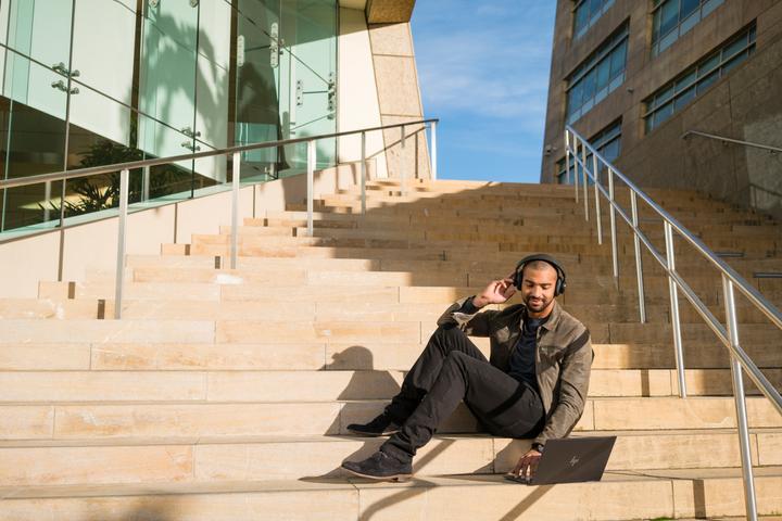 Produktbild HP Envy x360 13-ag0005ng – 512GB – 4JS64EA (13.30", 512 GB, 16 GB, DE, AMD Ryzen 5 2500U)