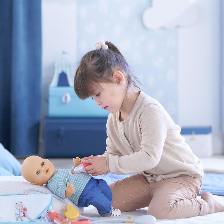 Actual product image Corolle MPP 30-42cm Large Doctor Set