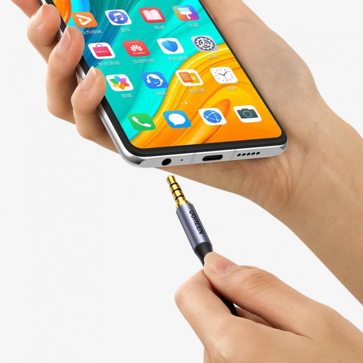 Produktbild Ugreen 3.5mm Klinke – 3.5mm Klinke (2 m, AUX Kabel)