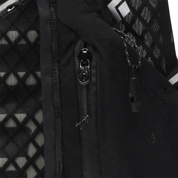 Actual product image Black Diamond W Distance 8 Backpack (8 l)