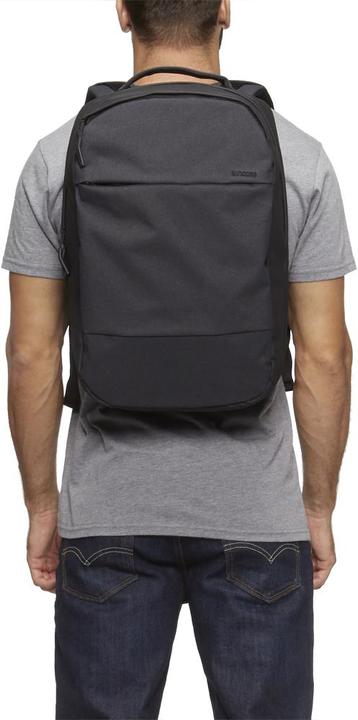 Actual product image Incase City Compact (17.50 l)