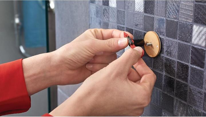 Immagine prodotto tesa Gancio per pulsante di alimentazione Universale medio