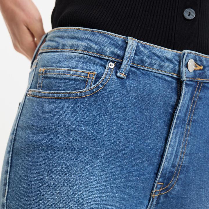 Actual product image La Redoute Collections Slim-fit jeans (34)