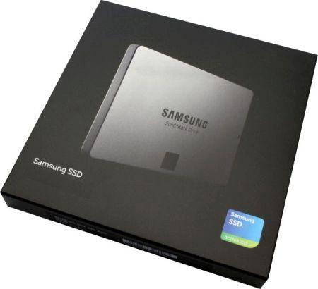 Actual product image Samsung 870 EVO (1000 GB, 2.5")