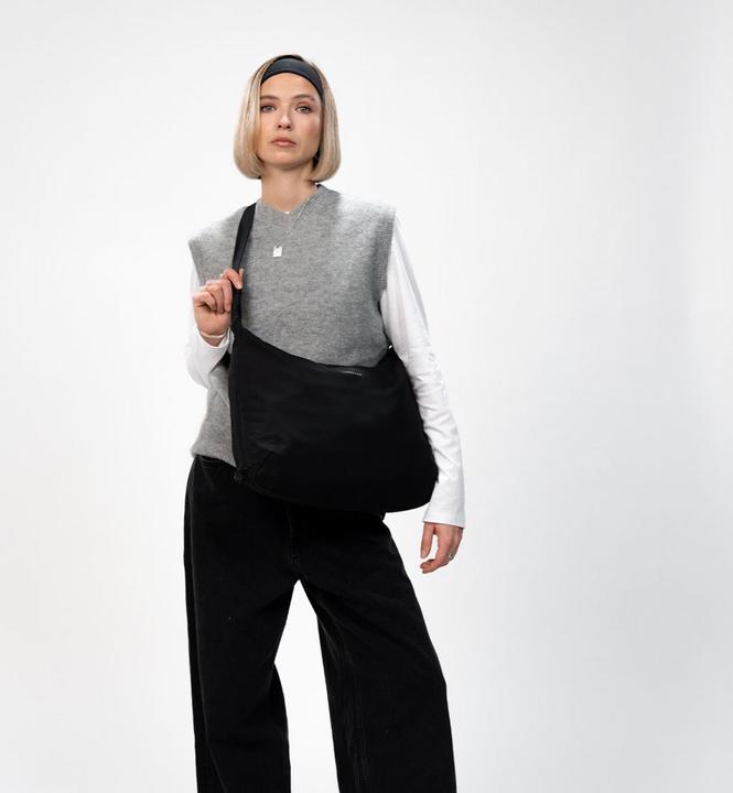 Actual product image Kapten & Son SKARA shoulder bag