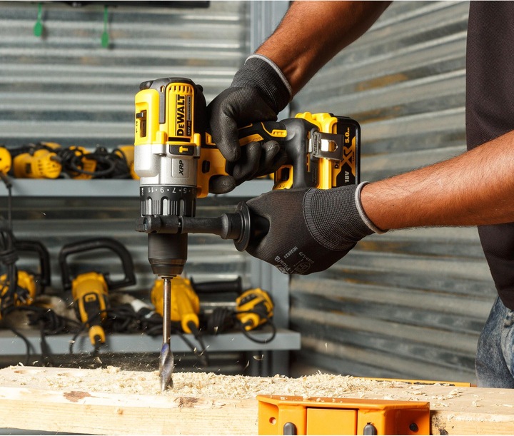 Produktbild DeWalt DreigangSchlagbohrschrauber (Akkubetrieb)