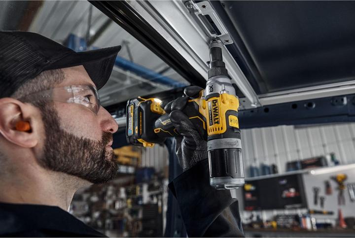 Actual product image DeWalt Cordless rivet gun, 18 V, basic version, 4.8 - 6.4 mm