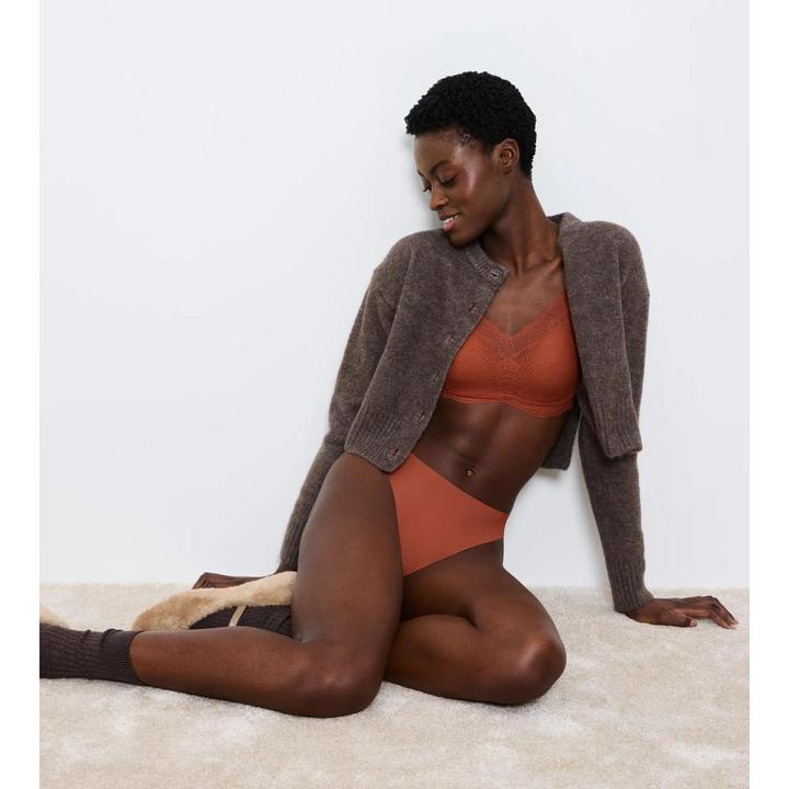 Produktbild Triumph String Red Label Pretty Micro (XL, Einzelpack)