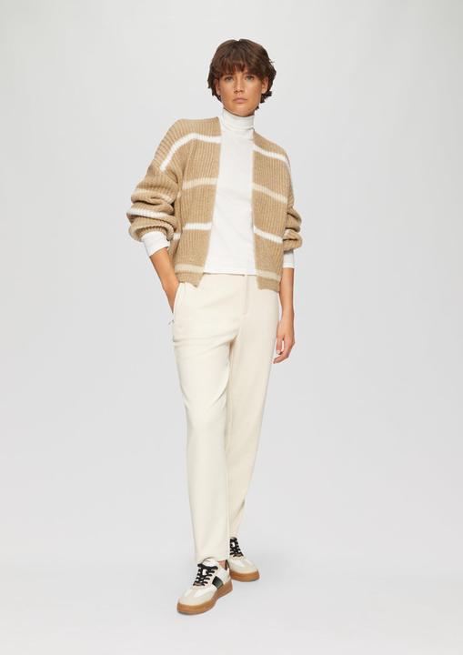 Actual product image S.Oliver Strickjacke Kurzer Cardigan mit überschnittenen Schultern (38)