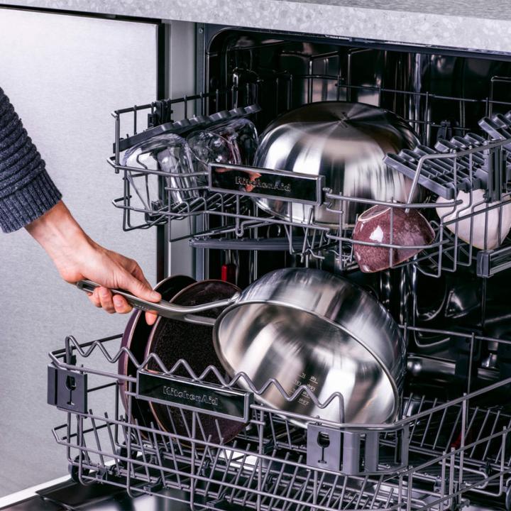Actual product image KitchenAid Multi-Ply (Saucepan, Stainless steel)