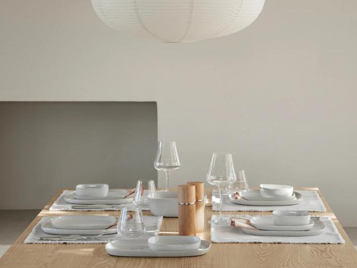 Actual product image Blomus VAHLO Servierplatte moonbeam 30x20cm