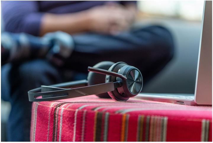 Productafbeelding Poly Voyager Focus 2 MS (Draadloze, Bedraad, USB-C)