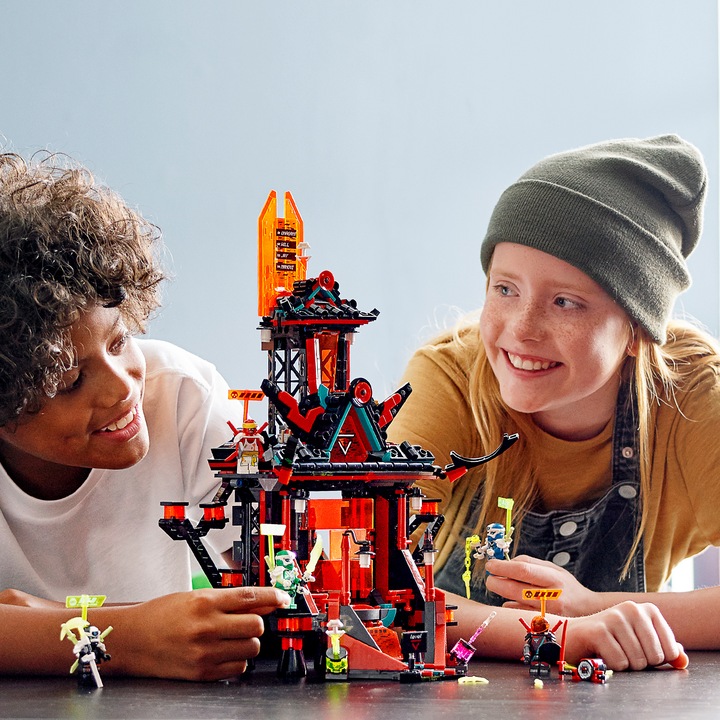 Actual product image LEGO Temple of nonsense (71712, LEGO Ninjago)