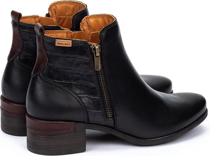 Actual product image Pikolinos Malaga (39)