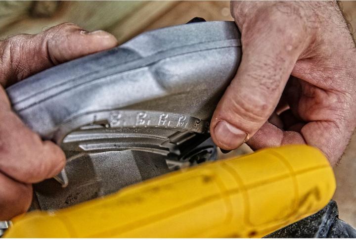 Produktbild DeWalt DWE560QS