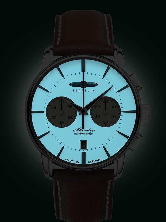 Produktbild Zeppelin Atlantic 8422-5 (Chronograph, 42 mm)