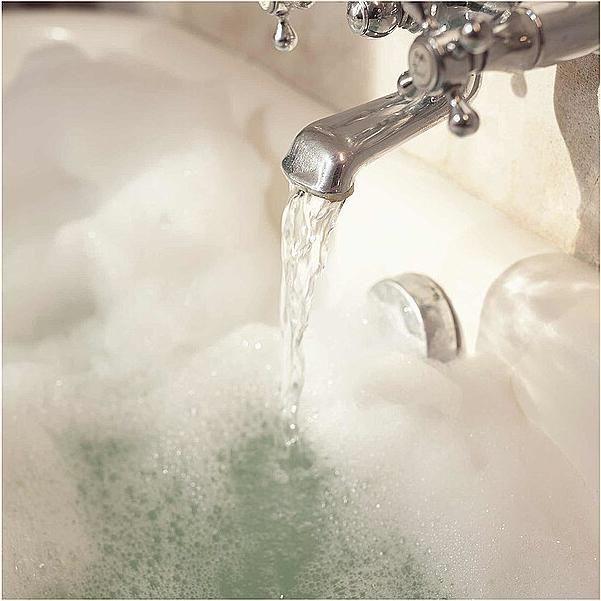 Actual product image Maison Martin Margiela Replica Bubble Bath (Eau de toilette, 100 ml)