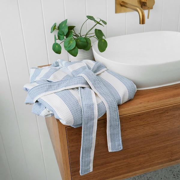 Produktbild Dock & Bay Bath Robe Waffle STORM CLOUD (One Size)